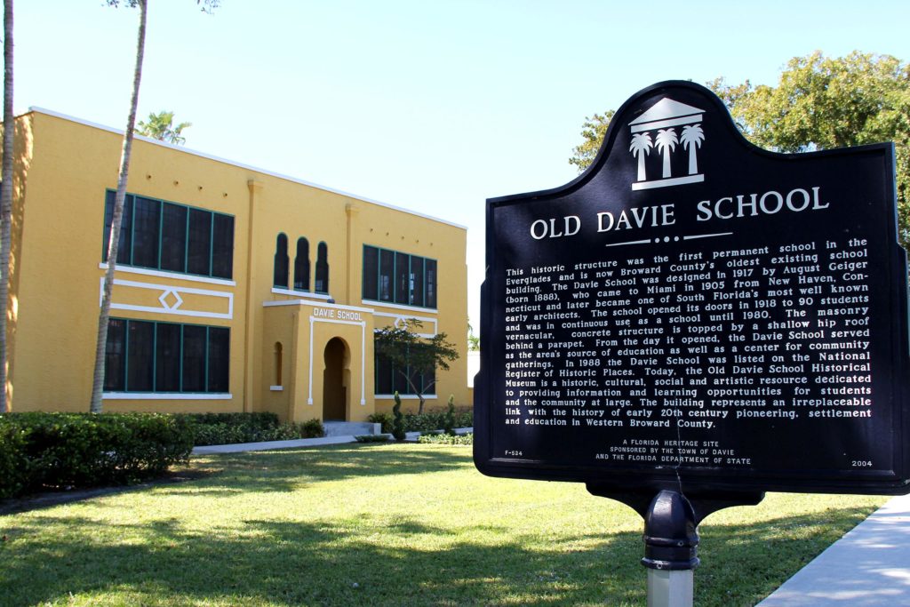 Old Davie School